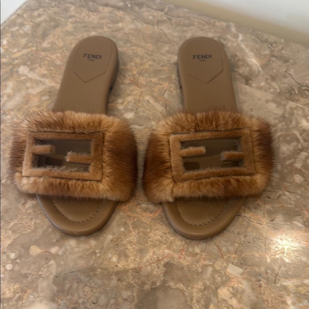 Fendi Brown Slide Mink fur Slippers inside calf leather with FF Logo